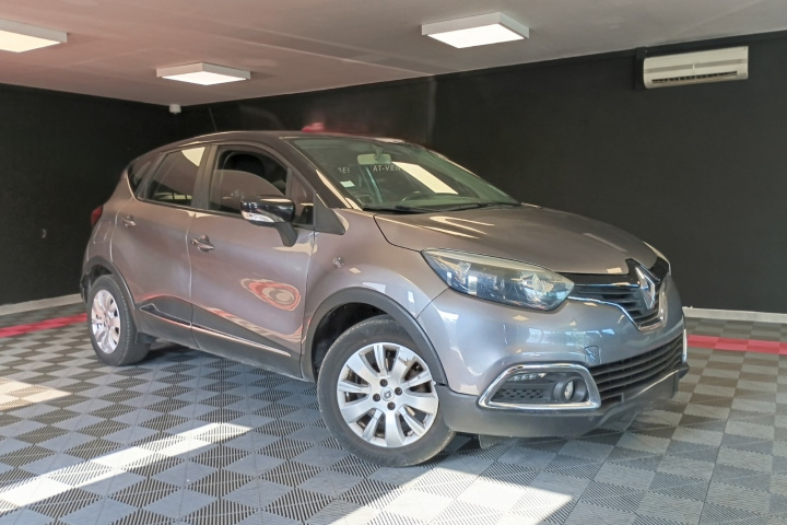 RENAULT CAPTUR BUSINESS