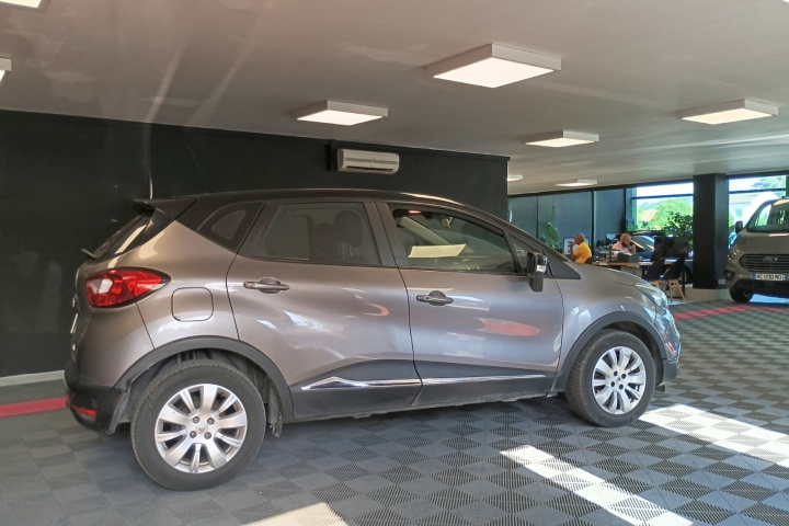 RENAULT CAPTUR BUSINESS