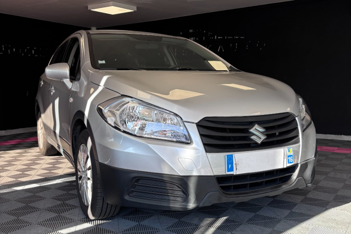 SUZUKI SX4 S-CROSS