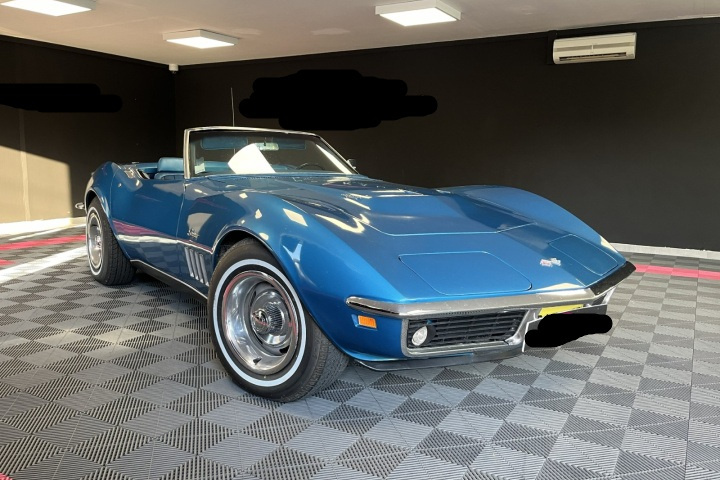 CHEVROLET CORVETTE STINGRAY CAB