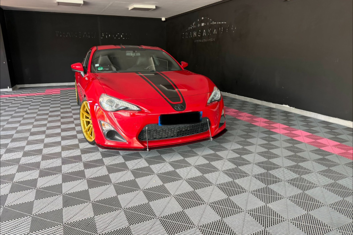 TOYOTA GT 86