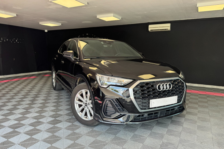 AUDI Q3 SPORTBACK BUSINESS